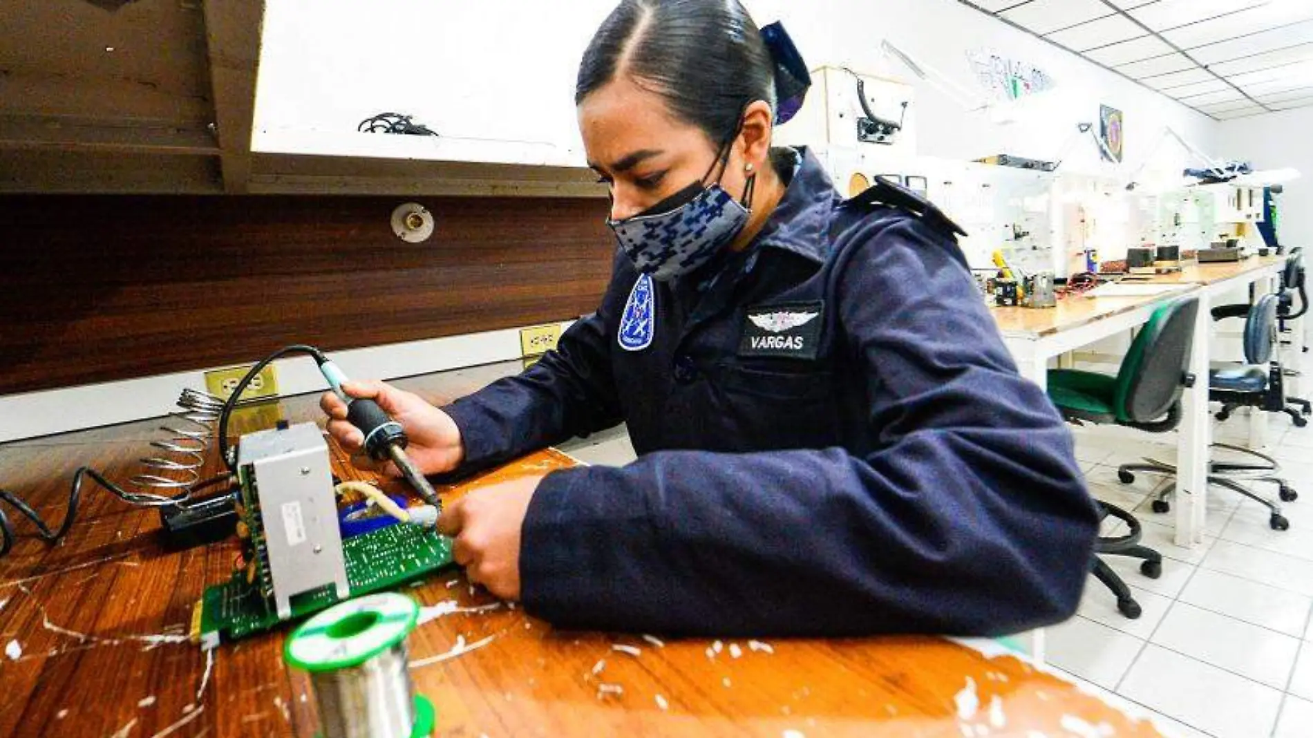 Mujer en la Fuerza Aérea